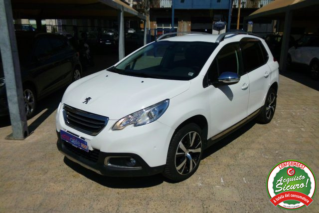 Peugeot 2008 1.6 e-HDi 92 CV Stop&Start Allure - foto 3 di 4
