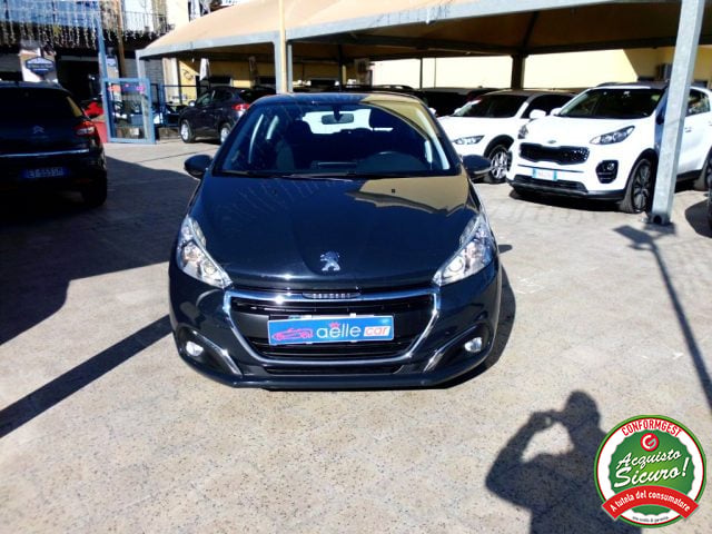 Peugeot 208 BlueHDi 75 5 porte Allure - foto 2 di 4