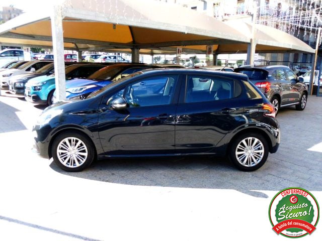 Peugeot 208 BlueHDi 75 5 porte Allure - foto 4 di 4