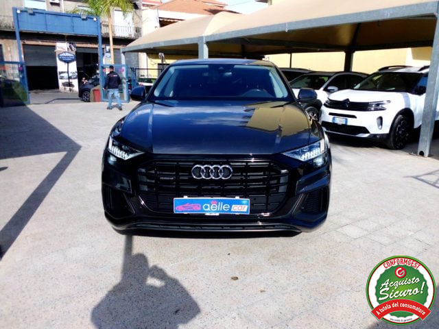 Audi Q8 50 TDI 286 CV quattro tiptronic S-Line - foto 2 di 4