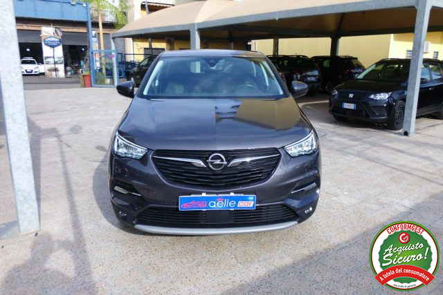 Opel Grandland 1.5 diesel Ecotec aut. Business Elegance - foto 2 di 4
