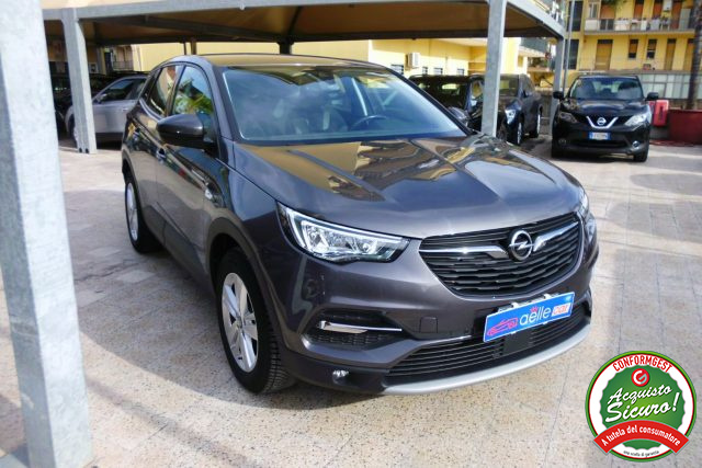 Opel Grandland 1.5 diesel Ecotec aut. Business Elegance, del 2022, 100.000 km, in vendita a Giarre (CT)