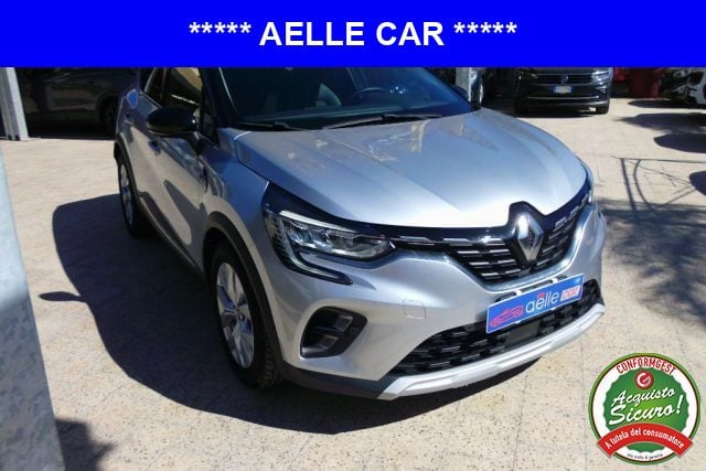 Renault Captur Full Hybrid E-Tech 145 CV Initiale Paris, del 2022, 120.000 km, in vendita a Giarre (CT)