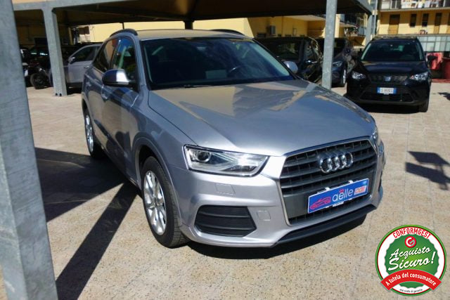 Audi Q3 2.0 TDI 120 CV S tronic Sport, del 2016, 180.000 km, in vendita a Giarre (CT)