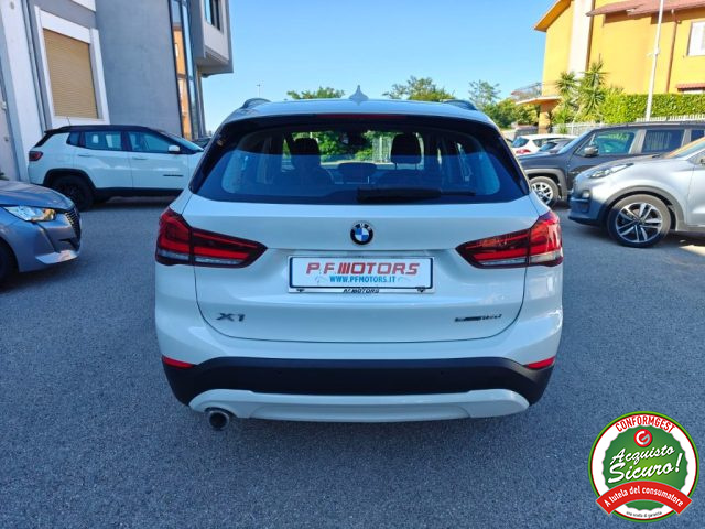 BMW X1 sDrive16d Business Advantage - foto 4 di 4
