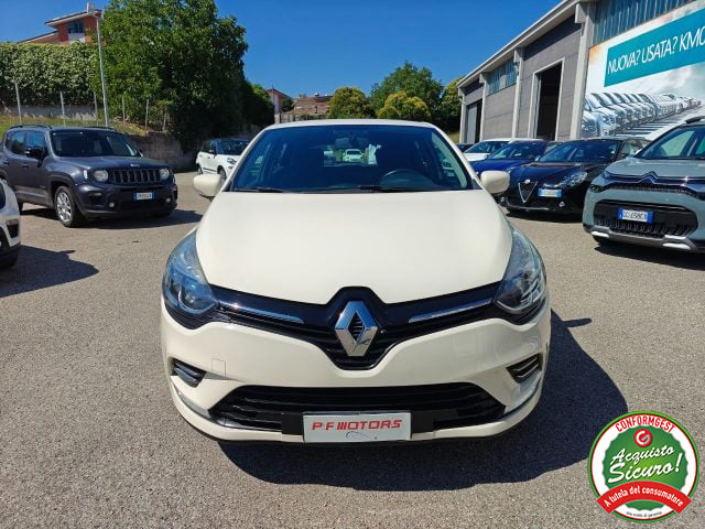 Renault Clio TCe 12V 90 CV GPL Start&Stop 5 porte Energy Life usato a SAN NICOLA MANFREDI
