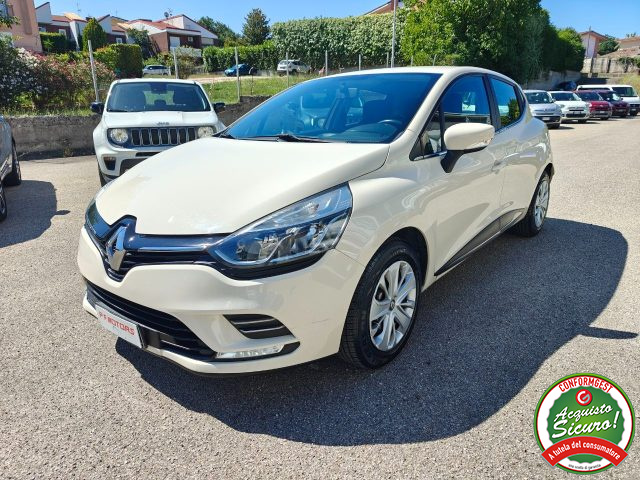 Renault Clio TCe 12V 90 CV GPL Start&Stop 5 porte Energy Life - foto 2 di 4