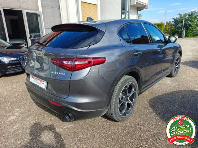 Alfa Romeo Stelvio 2.2 Turbodiesel 160 CV AT8 RWD Sprint - foto 4 di 19