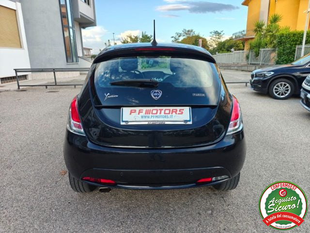 Lancia Ypsilon 1.0 FireFly 5 porte S&S Hybrid Gold - foto 4 di 4