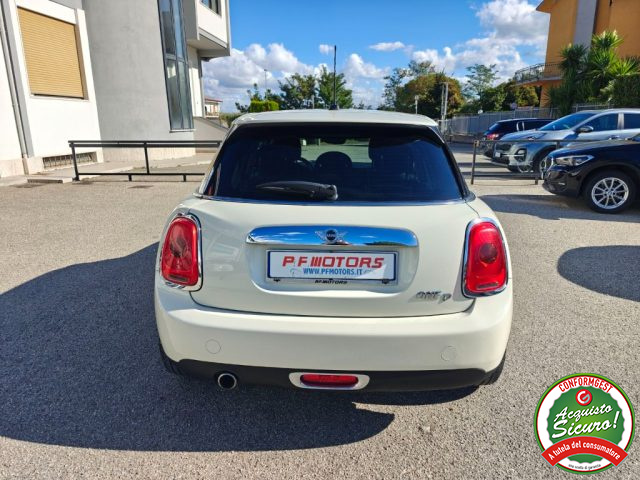 MINI One 1.5 One D Boost - foto 4 di 4