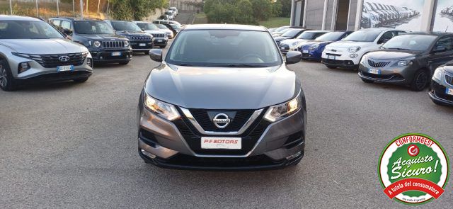Nissan Qashqai 1.5 dCi Acenta, del 2017, 135.000 km, in vendita a San Nicola Manfredi (BN)