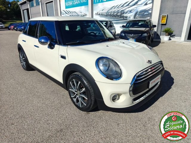 MINI One 1.5 One D Boost - foto 3 di 4