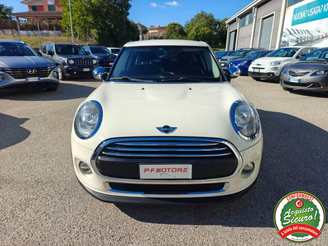 MINI One 1.5 One D Boost, del 2016, 112.000 km, in vendita a San Nicola Manfredi (BN)