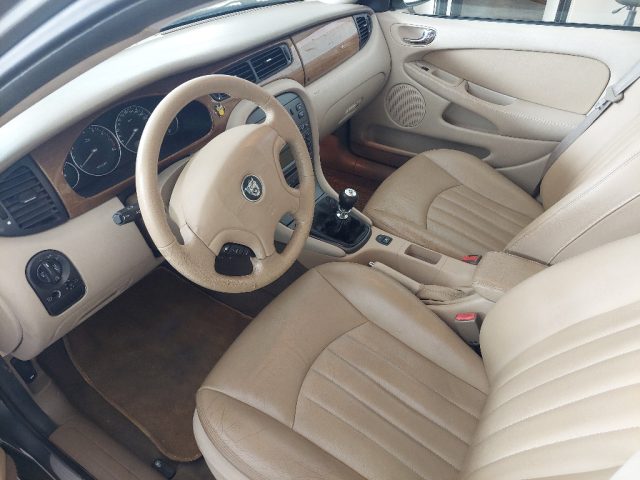 Jaguar X-Type 2 litri V6 24V cat - foto 4 di 4