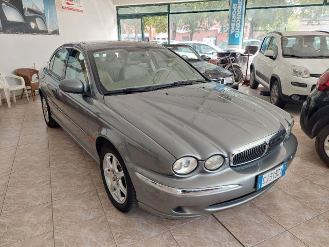 Jaguar X-Type 2 litri V6 24V cat, del 2003, 115.000 km, in vendita a Bagnolo In Piano (RE)