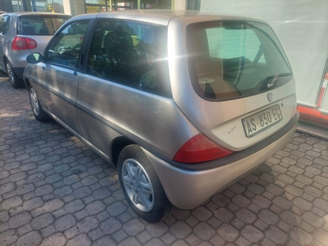 Lancia Y 1.2i cat LE - foto 4 di 4