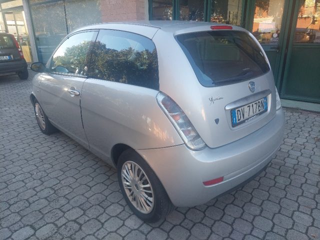 Lancia Ypsilon 1.4 Argento Ecochic GPL - foto 4 di 4