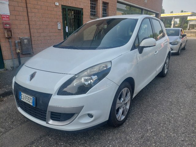 Renault Scenic X-Mod 1.5 dCi 110CV Luxe - foto 3 di 4