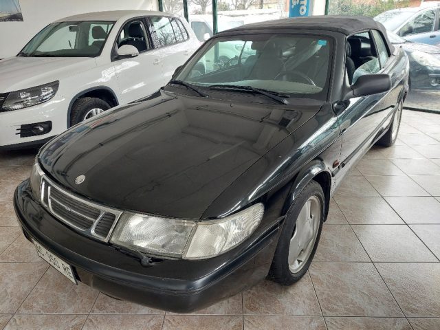 Saab 900 2.0i turbo 16V cat Cabriolet SE - foto 2 di 11