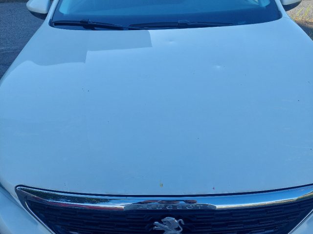 Peugeot 308 BlueHDi 100 S&S SW Business, del 2020, 130.000 km, in vendita a Bagnolo In Piano (RE)
