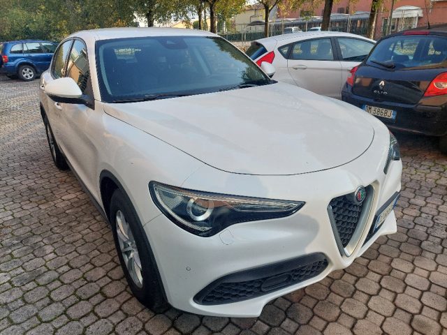 Alfa Romeo Stelvio 2.2 Turbodiesel 160 CV AT8 RWD Business - foto 2 di 4