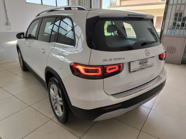 Mercedes-Benz GLB 200 d Automatic 4Matic Sport *Tetto apribile* - foto 4 di 4