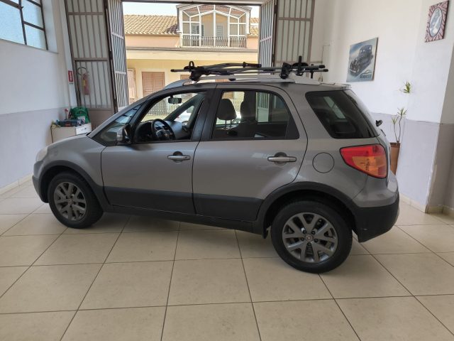 Fiat Sedici 2.0 MJT 16V DPF 4x4 Emotion - foto 3 di 4