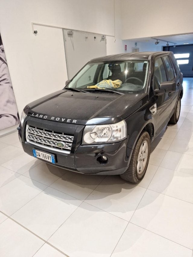 Land Rover Freelander 2.2 TD4 S.W. S usato a NICOSIA