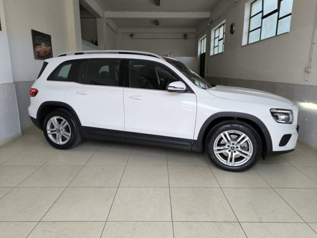 Mercedes-Benz GLB 200 d Automatic 4Matic Sport *Tetto apribile*, del 2021, 97.000 km, in vendita a Nicosia (EN)