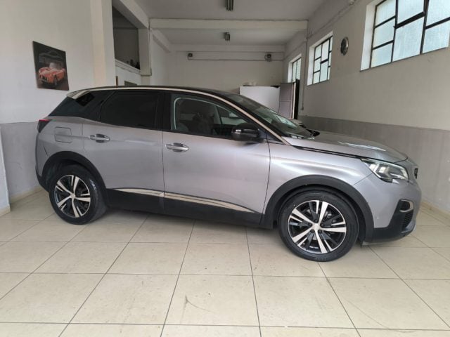 Peugeot 3008 BlueHDi 150 S&S Allure, del 2017, 199.000 km, in vendita a Nicosia (EN)