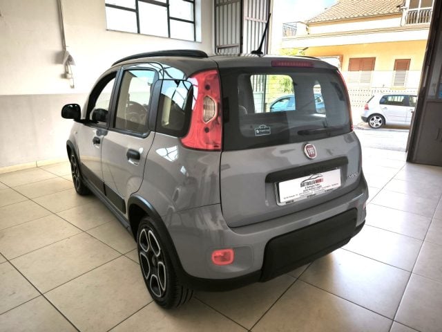 Fiat Panda 1.0 FireFly S&S Hybrid City Life - foto 4 di 4