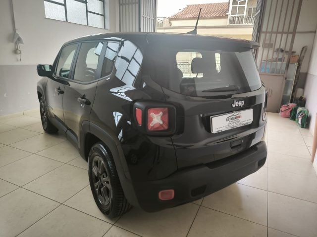 Jeep Renegade 1.6 Mjt 130 CV Longitude - foto 4 di 4