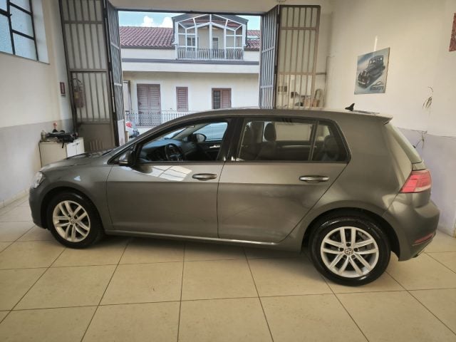 Volkswagen Golf 1.6 TDI 115 CV 5p. Business BlueMotion Technology - foto 3 di 4
