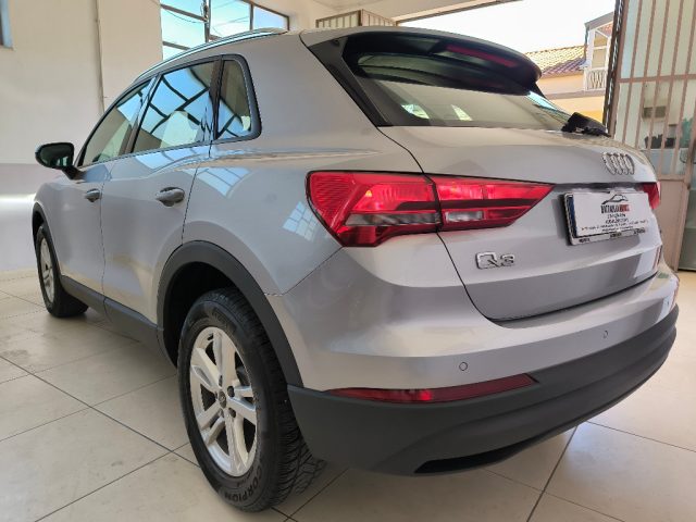 Audi Q3 35 TDI quattro S tronic Business - foto 4 di 8