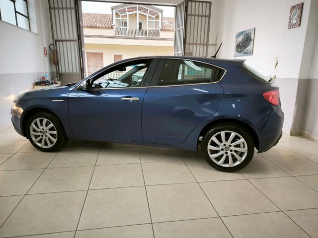 Alfa Romeo Giulietta 1.6 JTDm 120 CV Super - foto 3 di 4