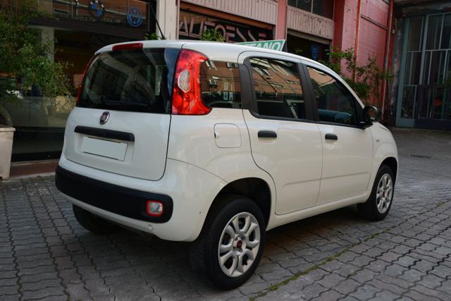Fiat Panda 0.9 TwinAir Turbo Natural Power Lounge - foto 3 di 4