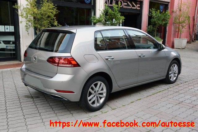 Volkswagen Golf 1.0 TSI 115 CV 5p. Trendline BlueMotion Technology - foto 3 di 4
