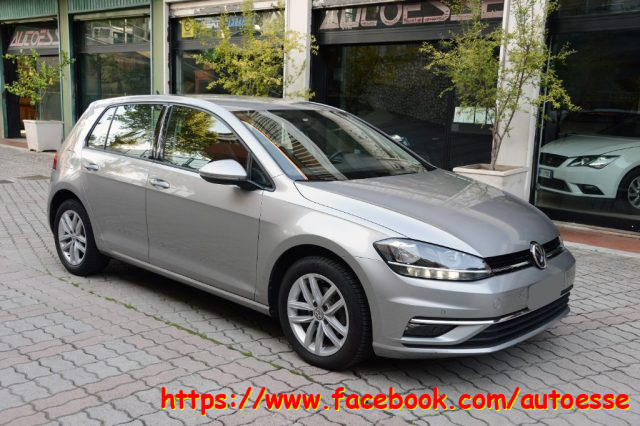 Volkswagen Golf 1.0 TSI 115 CV 5p. Trendline BlueMotion Technology usato a ATRIPALDA