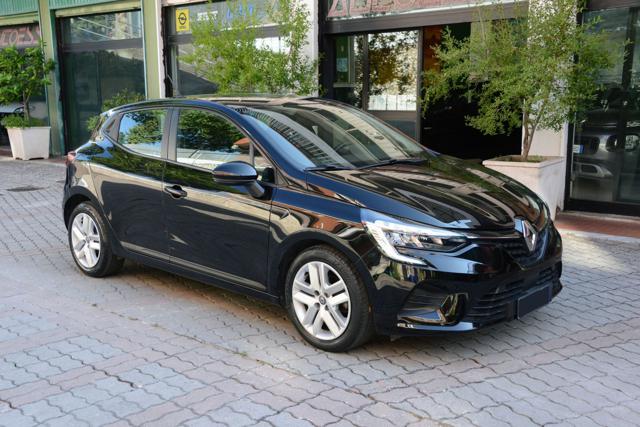 Renault Clio TCe 100 CV GPL 5 porte Zen usato a ATRIPALDA