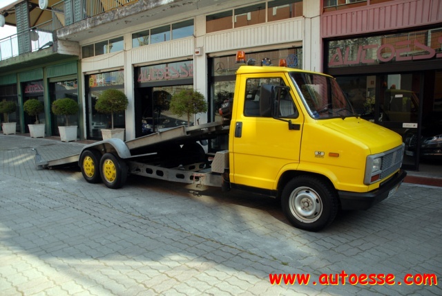 Fiat Ducato CARROATTREZZI 2.5 TD usato a ATRIPALDA