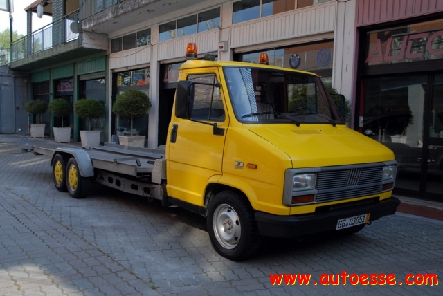 Fiat Ducato CARROATTREZZI 2.5 TD - foto 3 di 4