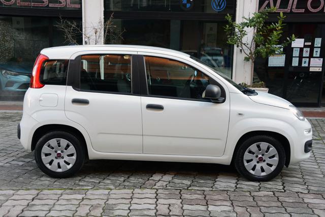 Fiat Panda 1.0 FireFly S&S Hybrid - foto 2 di 4