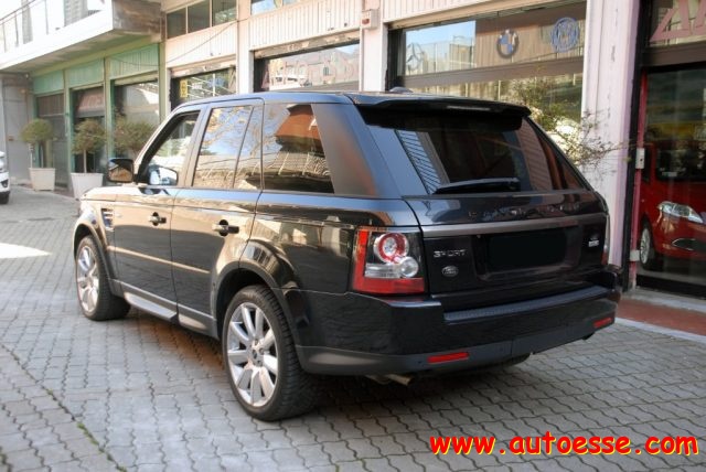 Land Rover Range Rover Sport 3.0 SDV6 HSE - foto 3 di 4