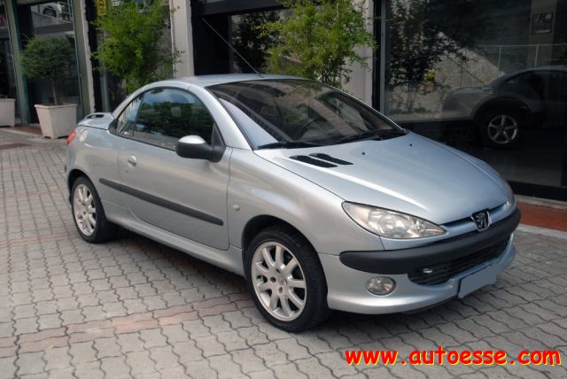 Peugeot 206 2.0 16V CC CABRIO - foto 2 di 22