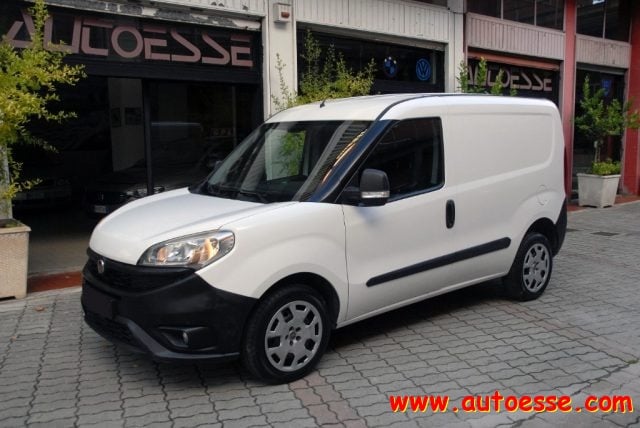 Fiat Doblo Doblò 1.4 T-Jet 16V Natural Power Easy METANO, del 2016, 66.000 km, in vendita a Atripalda (AV)
