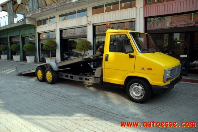 Fiat Ducato CARROATTREZZI 2.5 TD, del 1990, 180.000 km, in vendita a Atripalda (AV)