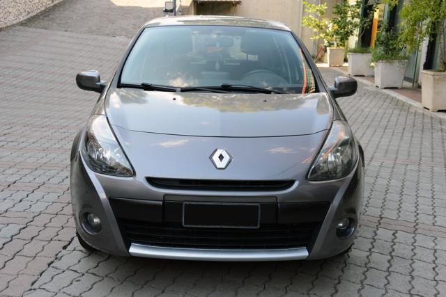 Renault Clio 1.2 16V 5 porte GPL Dynamique - foto 2 di 4