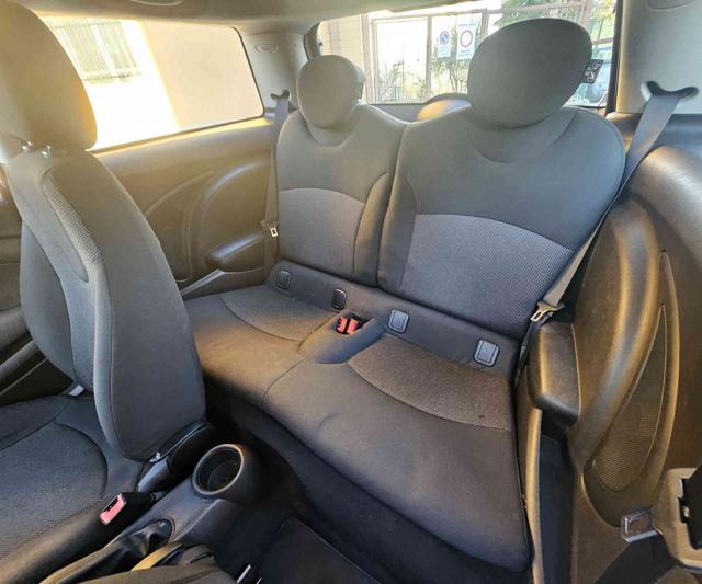 MINI One 1.4 16V One (55kW) NEOPATENTATO OK!!, del 2010, 85.150 km, in vendita a Como (CO)