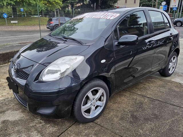 Toyota Yaris 1.3 5 porte M-MT Sol - foto 2 di 4