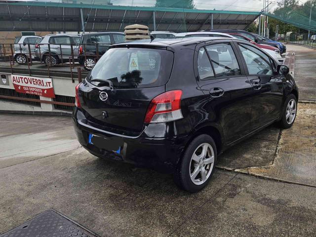 Toyota Yaris 1.3 5 porte M-MT Sol - foto 4 di 4